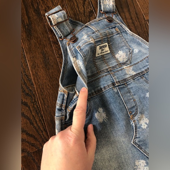 OshKosh B'Gosh Girls 12M Floral Vintage Wash Denim Skirtall/Overalls Dress - NWT - Picture 10 of 10